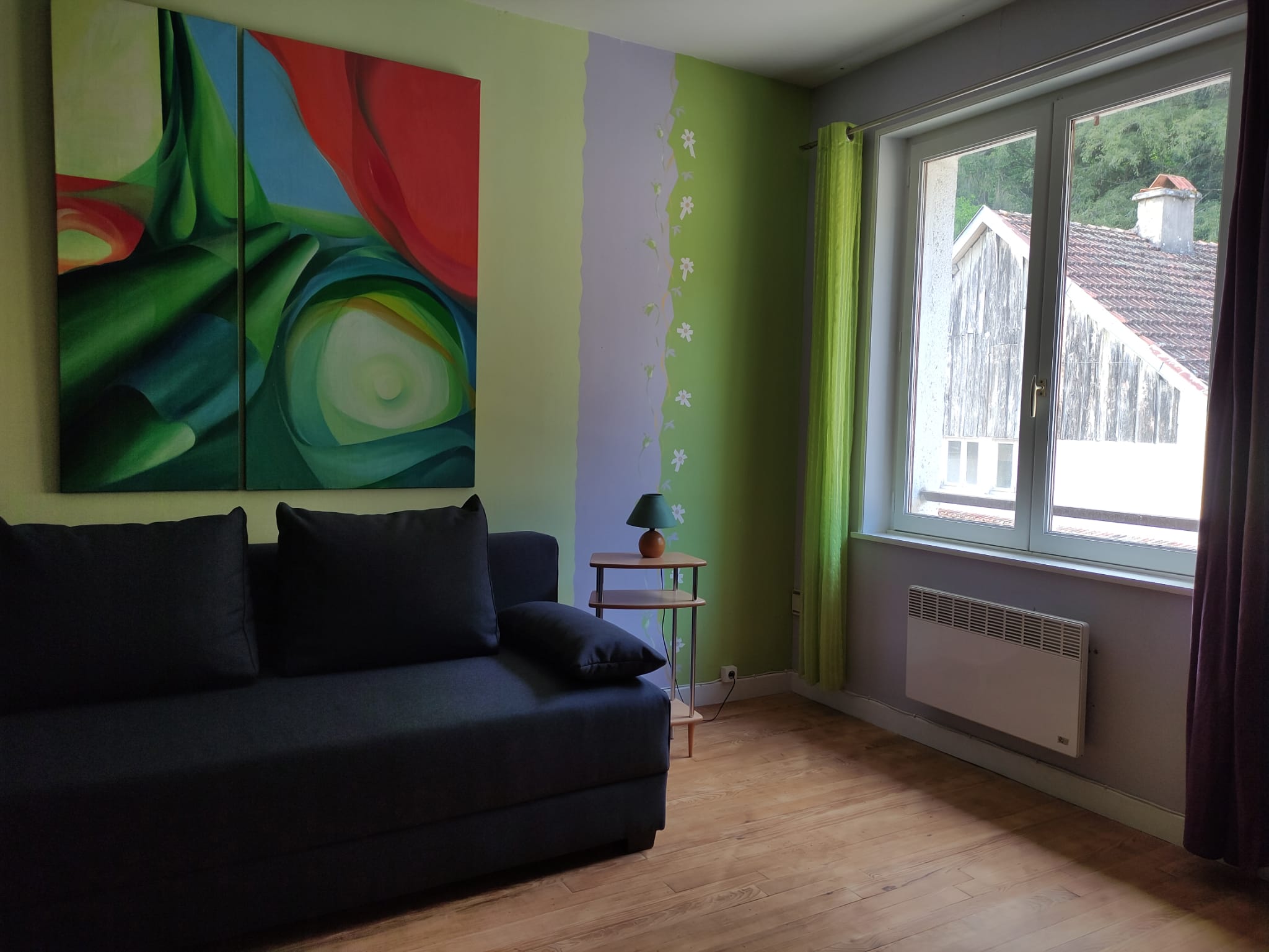 Kunstzinnig artistiek appartement te huur in voormalig klooster in de lage Vogezen, perfect voor een creatieve vakantie in Frankrijk